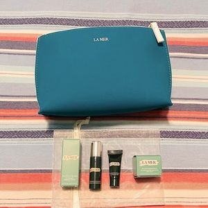 La Mer makeup bag & set of 4 samples